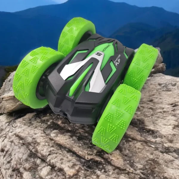AutoRadio Acrobatico Verde 3 Auto Radio Control Remoto Giro 360 Acrobático Verde