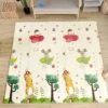 Alfombra Jirafa Londres 150 5 Alfombra Antigolpes Bebe Reversible JIRAFA -LONDRES 150x180 cm y 0,8 cm Grosor