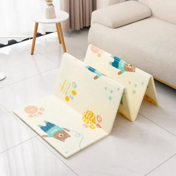 Alfombra Antigolpes Bebe Reversible OSOS-HUELLAS 180×120 cm y 0,8 cm Grosor